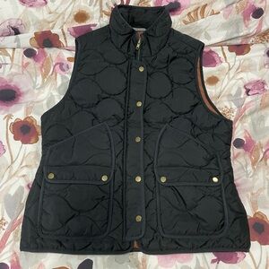 J.Crew signature puffer vest NWOT women’s XL